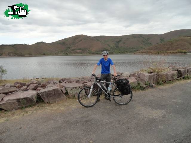 Camino de cornisa - NOA 1 en La Caldera, Salta, Argentina