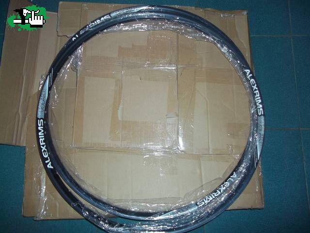 Aros hotsell alexrims 27.5