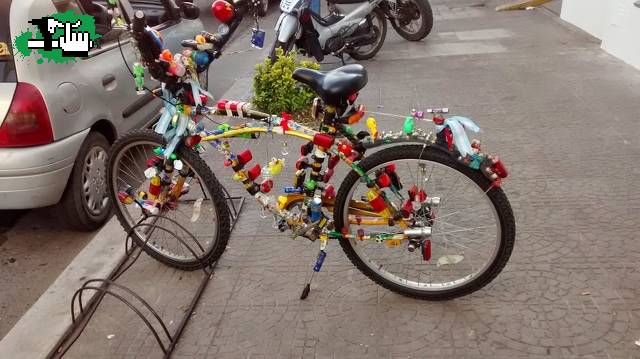 LA BICICLETA