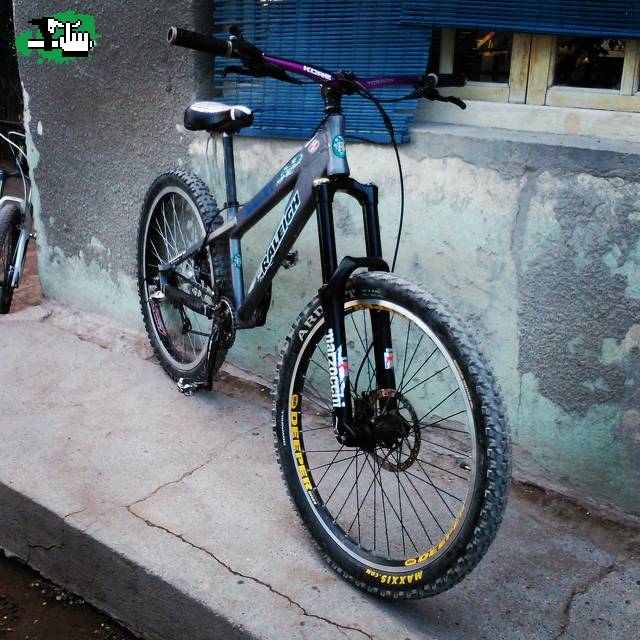 Raleigh dirty x1 .Cada día más linda... paso a paso.. en , Río Negro, Argentina