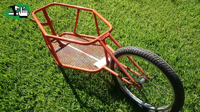 Carrito terminado, se los presento, junto con la solucin para el enganche