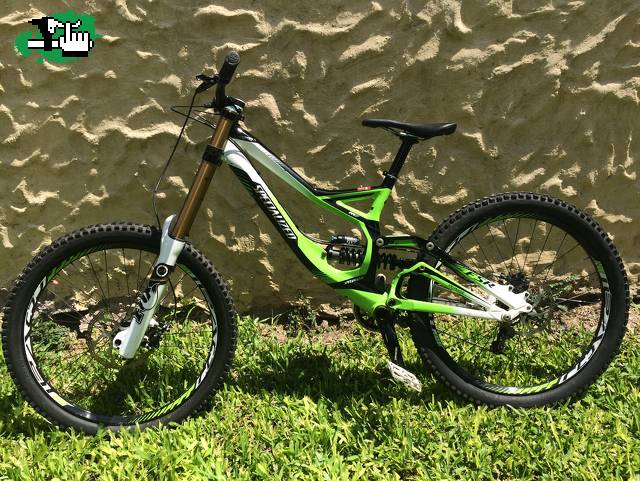 Specialized Demo 8 13 Usada Bicicleta En Venta Btt