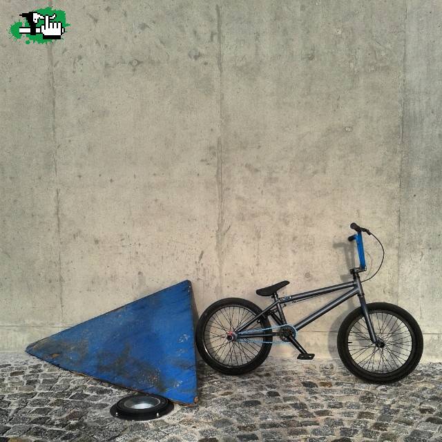 bike haro 100.1 , chek a medias