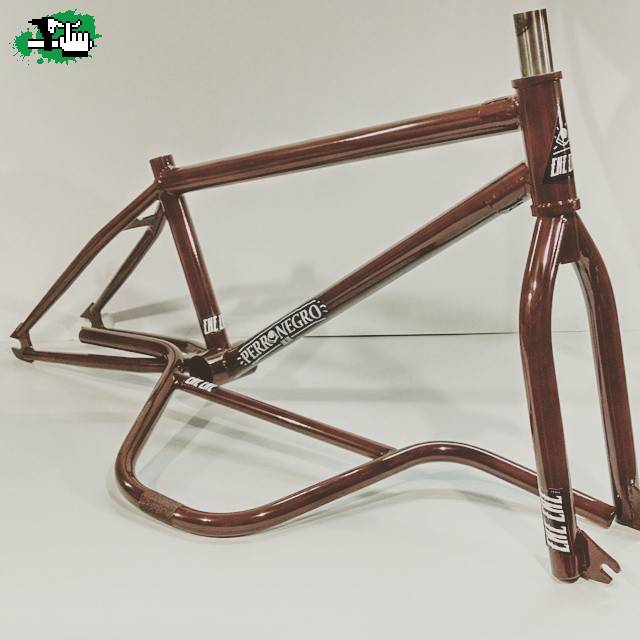PERRO NEGRO X ENE ENE BIKES