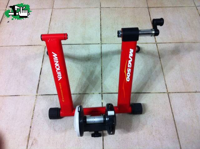 Bicicleta Rodillo Minoura M50 Ruedas De Ayuda Para Bicicleta