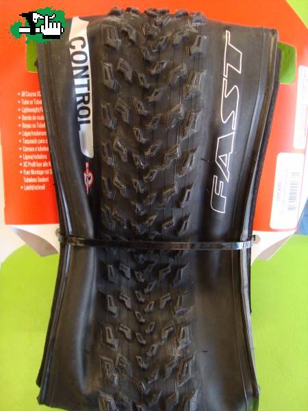 Fast Tracks Control Rods Cubiertas Specialized Fast Track Control 29 x 2.2 nueva en Venta - BTT