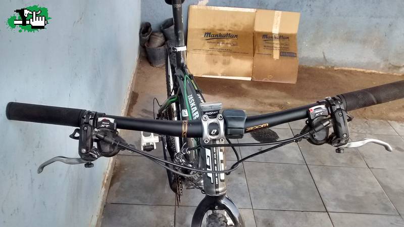 gt zascar carbon pro talle L