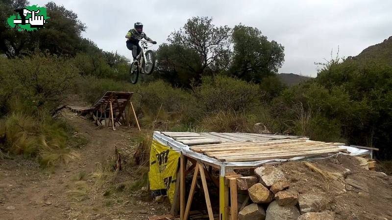 Primer salto circuito SL