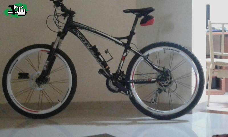 Raleigh mojave 5.0 negra 