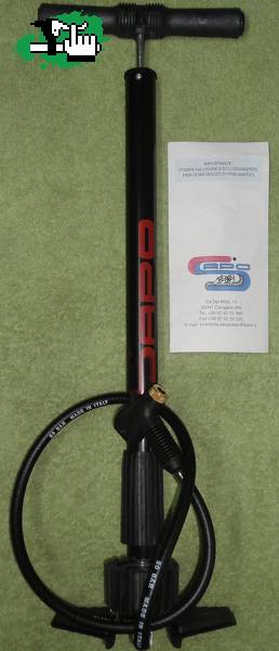 Vendido INFLADOR de pie con MANOMETRO marca SAPO origen ITALIA (*) ENVIOS A TODO EL PAIS de XQL Inflador Camara parches Vendido INFLADOR de pie con MANOMETRO marca SAPO origen ITALIA (*) ENVIOS A TODO EL PAIS