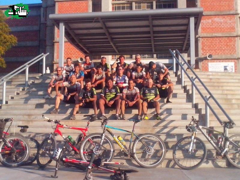 Llegamos a san Nicolás después de 220 km de tierra muy duros
