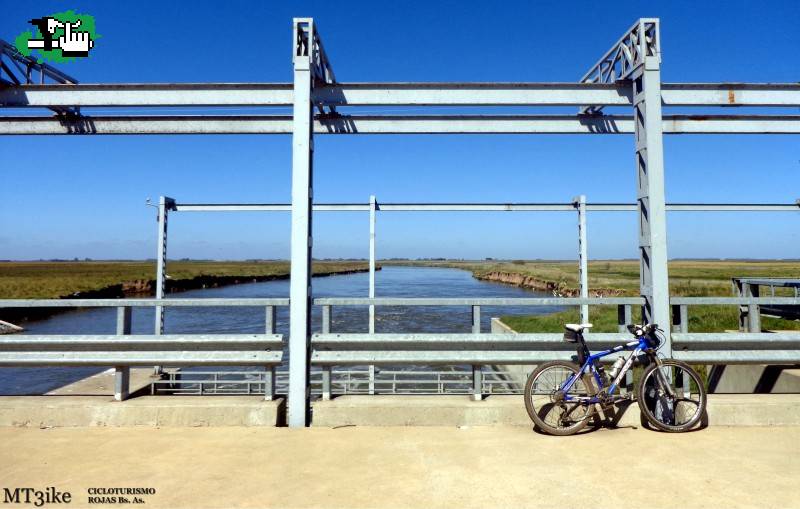 Represa de Agustina - Rojas