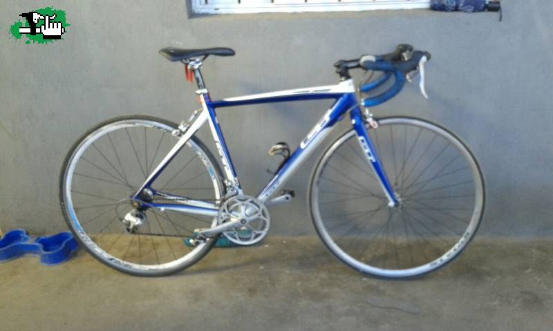 Permuto, vendo Gt four!!!!