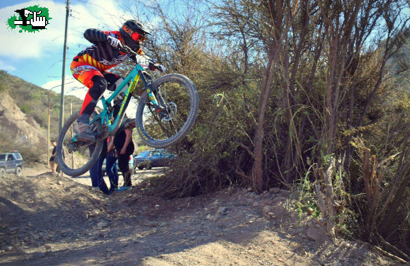 DH LLORON categoria Enduro