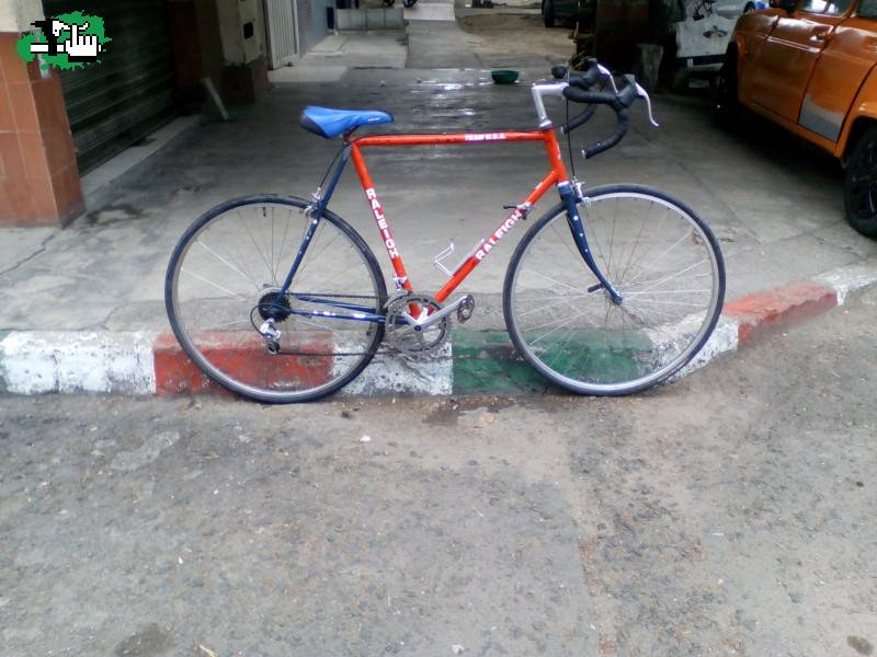 Bicicleta clasica de ruta, Marca Raleigh.