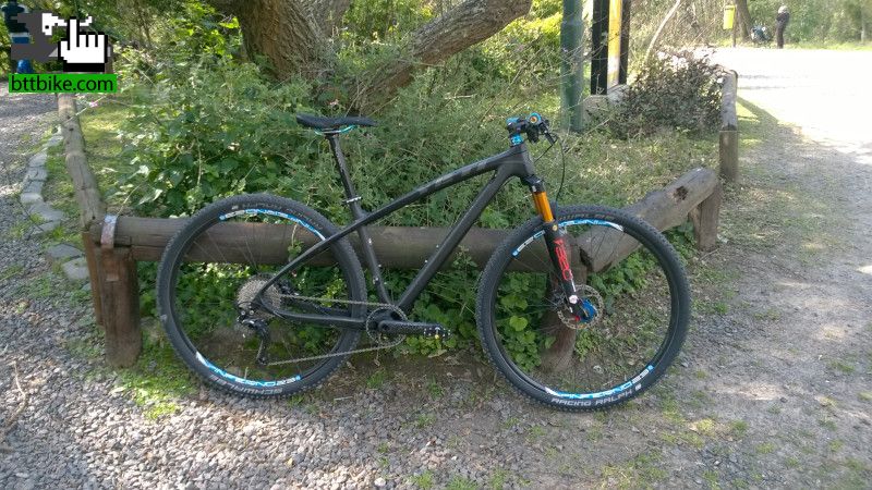 YETI ARC Carbon