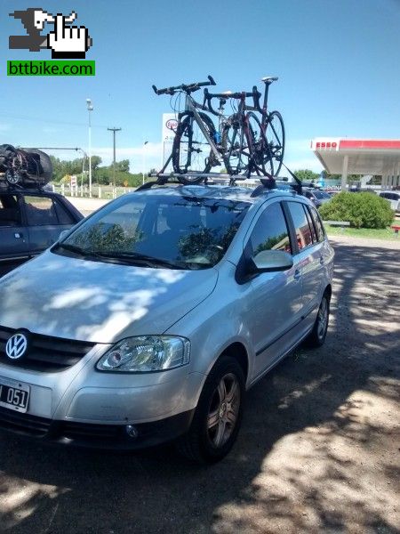 Yendo a la costa con dos amigas