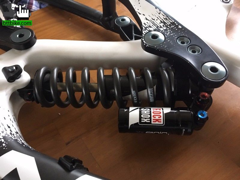 Amortiguador trasero rock 2025 shox