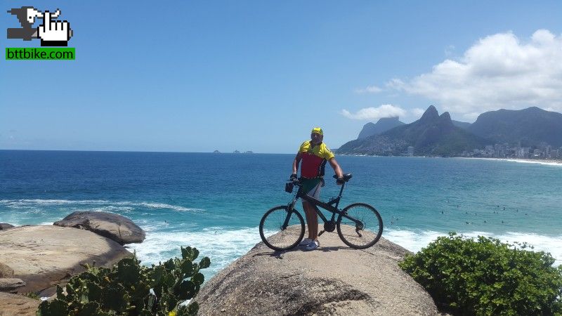 FOTO - VIDEO   POR RIO DE JANEIRO EN BICI 