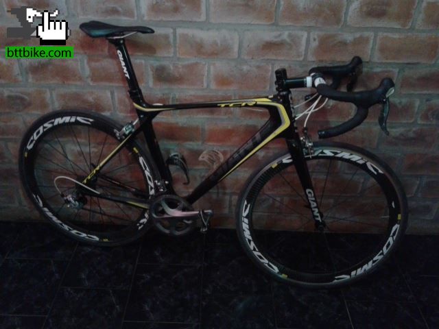 Vendo o Permuto por moto o auto.. Giant TCR 2014 con full ultegra y ruedas cosmic SL de carbono