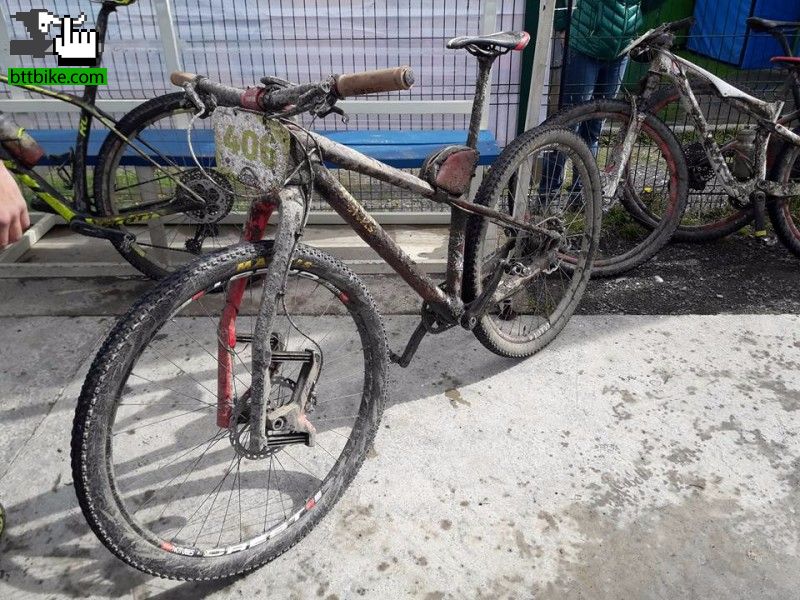 MALON BIKES. Desafo ltima Esperanza, Torres del Paine.