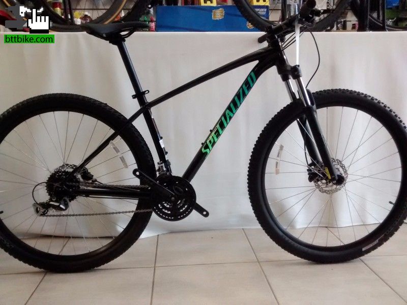specialized rockhopper 2018 sport
