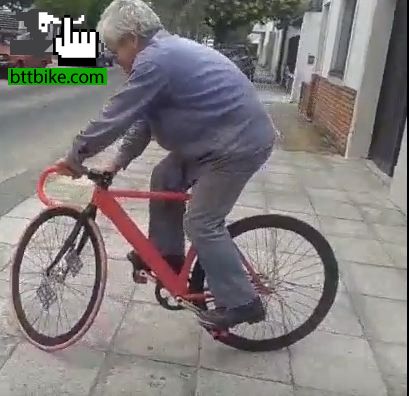 Abuelo Trackstand 