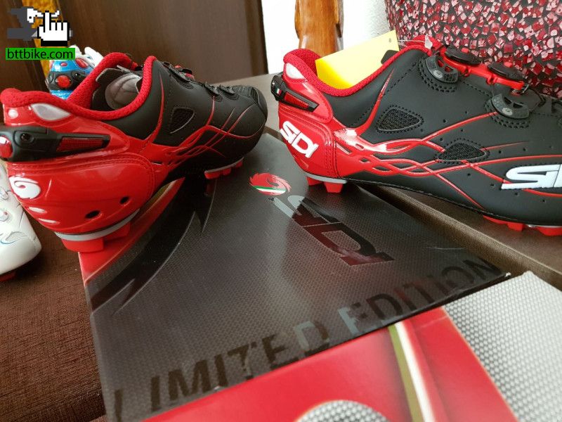 VENDO ZAPATILLAS TIGER MODELOS EDICION LIMITADA - TOPE DE GAMA DE MTB - nueva en Venta -