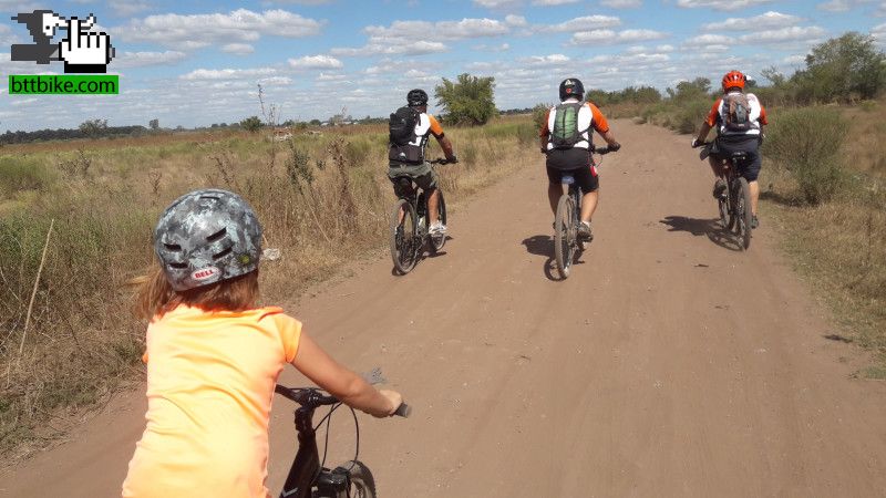 Fuimos a Experiencia Brown de Stratos MTB