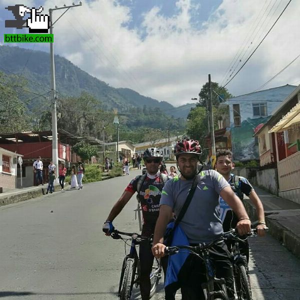 Gran tour de la zona de cafetales en Colombia