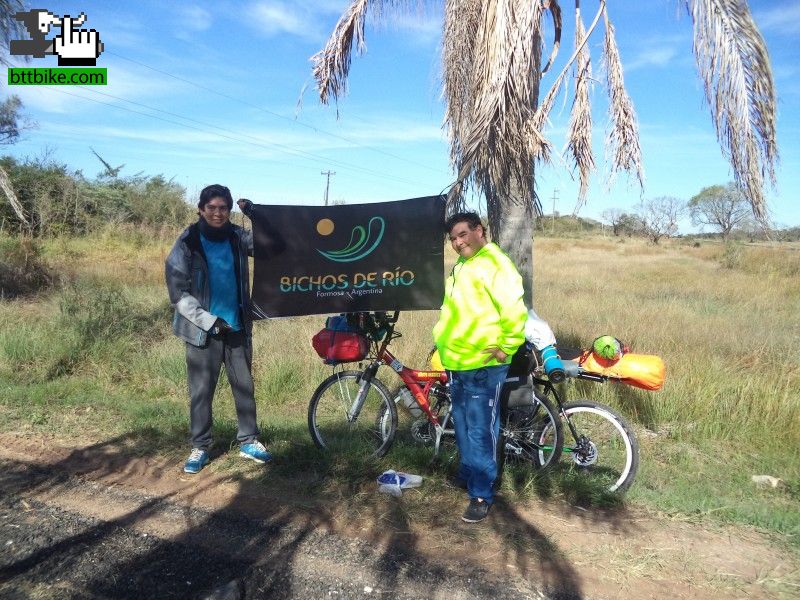 Una excursión hacia Parque Nacional Mburucuyá, Ctes., Argentina