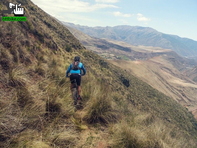 Descendiendo por el Torreón de la Cuesta