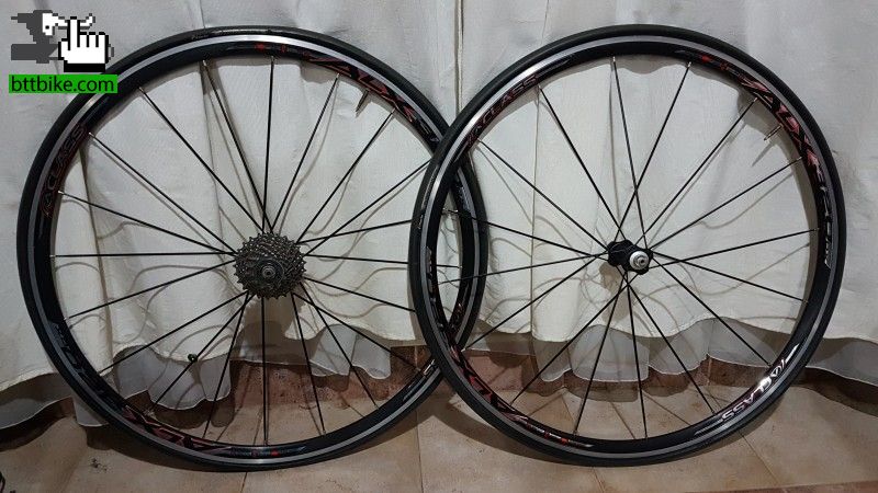 Vendo ruedas Acclas Americanas!!