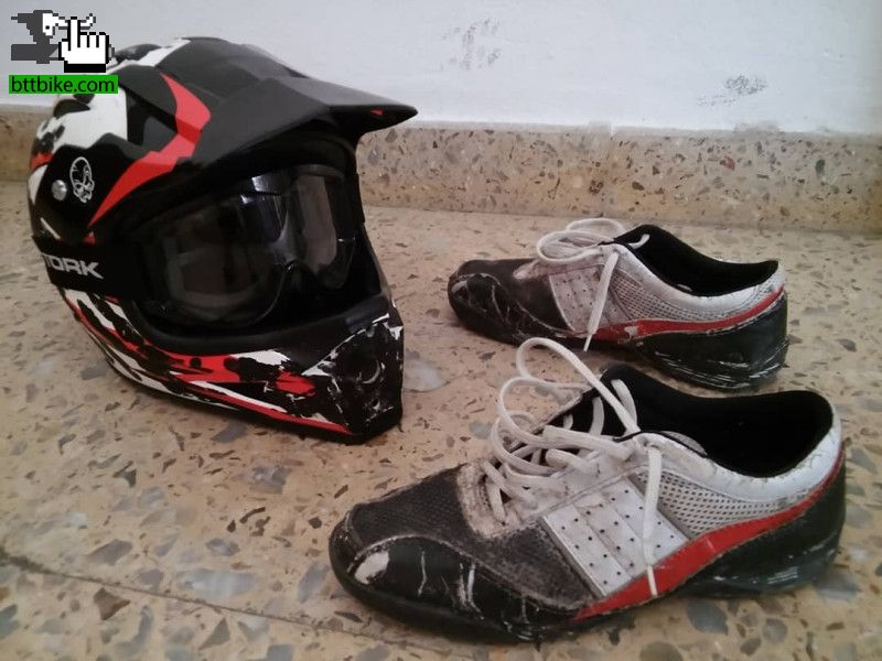 Casco y zapas - 4X