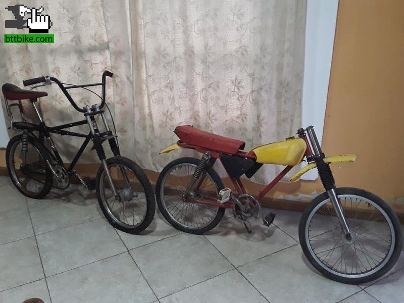 con las manos en la masa evaporación Abreviatura rescatando viejas bicicletas Cross Foto