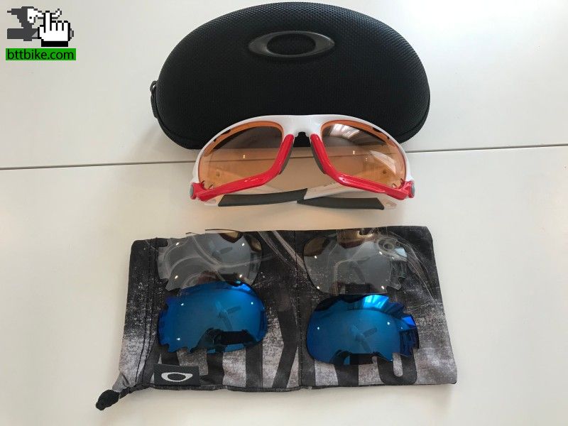 Oakley Racing Jacket Originales usada en Venta - BTT