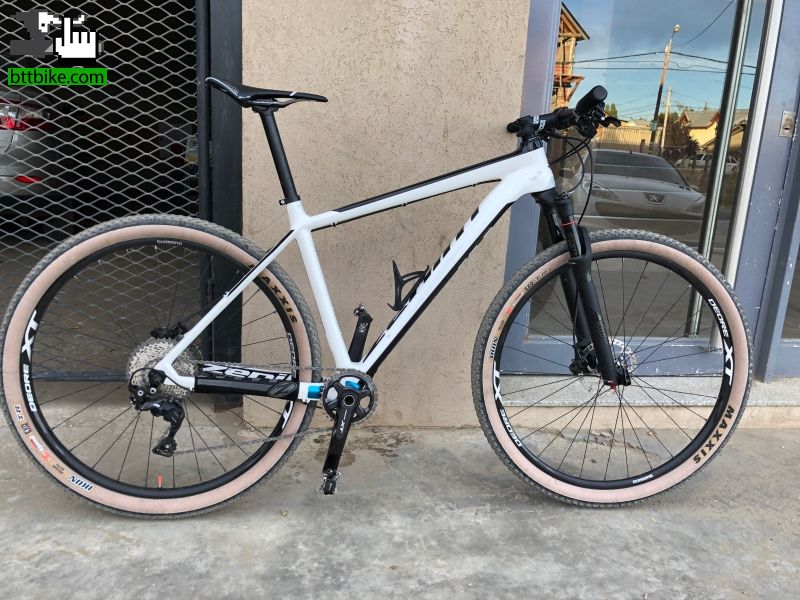 Mi Zenith saga carbono