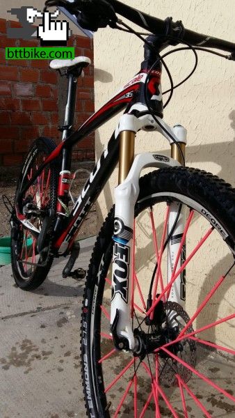 Vendo scott scale 35 carbono 56 mil pesos pido es 27,5