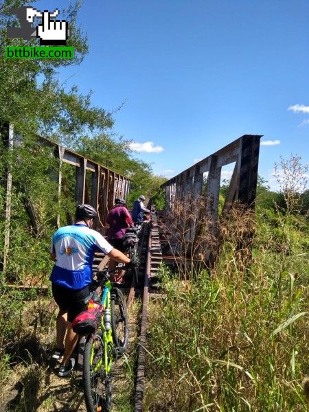 Puentes,uno más...