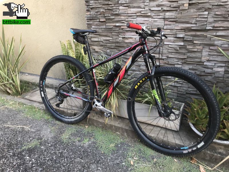 Venzo Zeth 29 Full XT Rock Shox