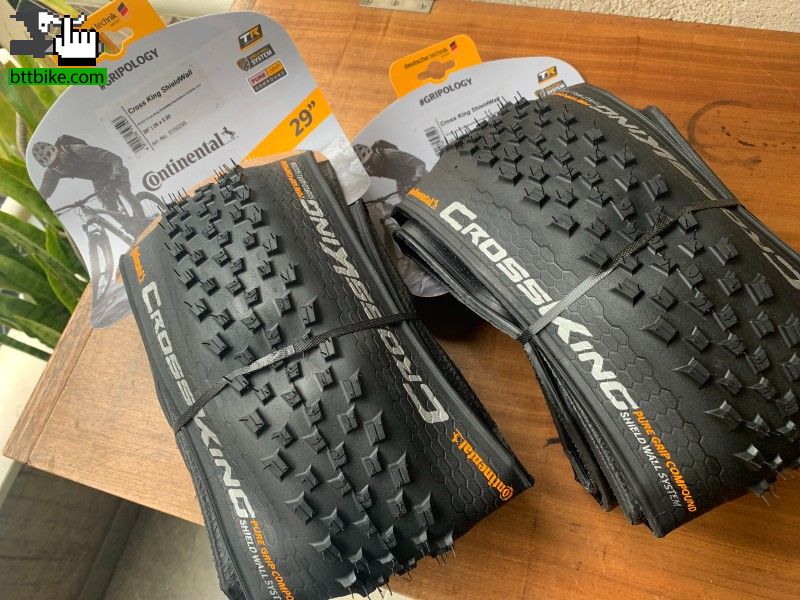 lógica cantidad de ventas Ballena barba 2 Cubiertas Continental Cross King 29x2.2 Folding Tubeless Ready nueva en  Venta - BTT