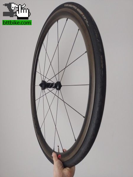 Rueda Zipp 202