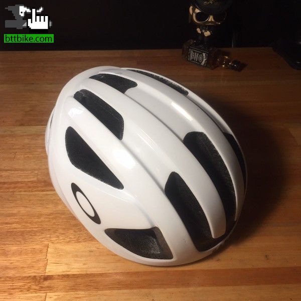 Casco Bicicleta Ciclismo Oakley Aro 3 Mips White M 54-58cm de 4LLBL4CK Casco Casco Bicicleta Ciclismo Oakley Aro 3 Mips White M 54-58cm