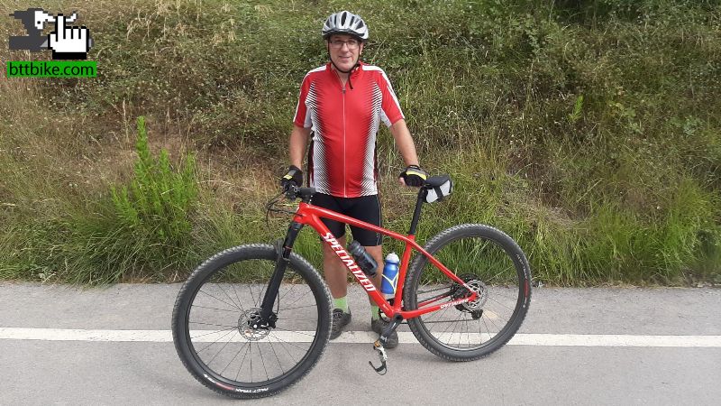 Specialized roja