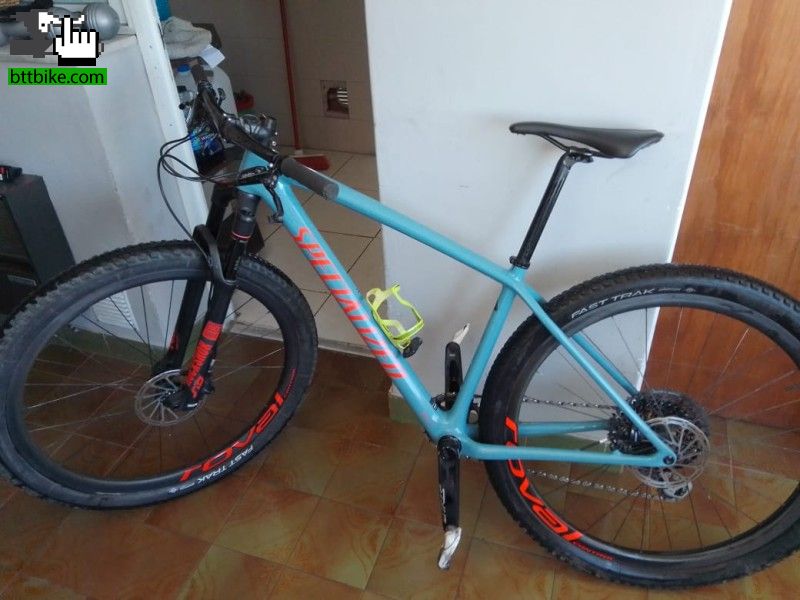 VENDO SPECIALIZED EPIC 2019                                     VENDO ESPECIALIZED EPIC 2019 TALLE "