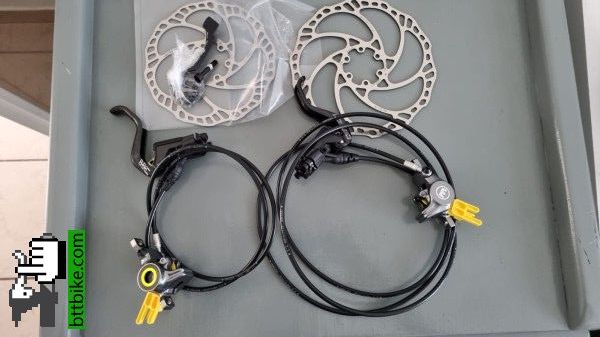 Vendo Magura MT 8 SL 2022 de Baudino Frenos Manijas Discos Vendo Magura MT 8 SL 2022