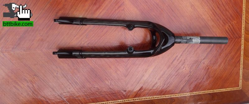 MERIDA TEAM CARBONO CAÑO RECTO 26/27.5 de foxy2007 Horquilla rígida MERIDA TEAM CARBONO CAÑO RECTO 26/27.5