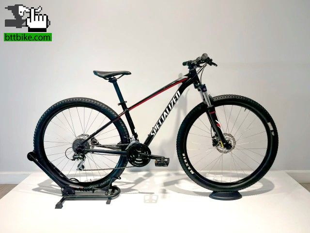 XC Cross Country SPECIALIZED ROCKHOPPER SPORT 2018
