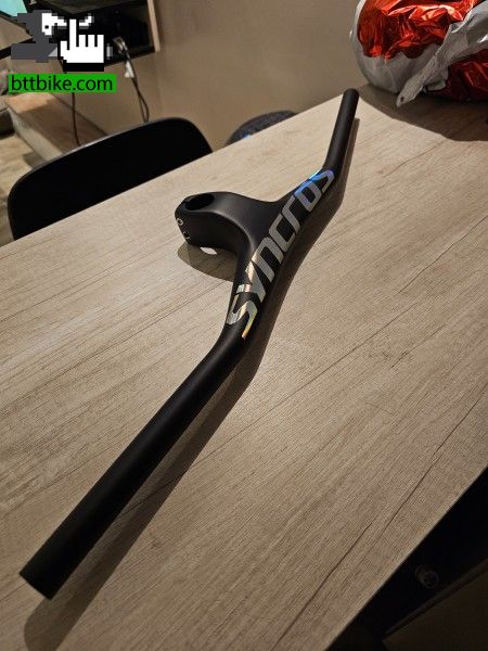 Manubrio Integrado Carbono MTB - 90mm / -17° de abel5275 Manillar, Manubrio,Puños, Cuernitos Manubrio Integrado Carbono MTB - 90mm / -17°