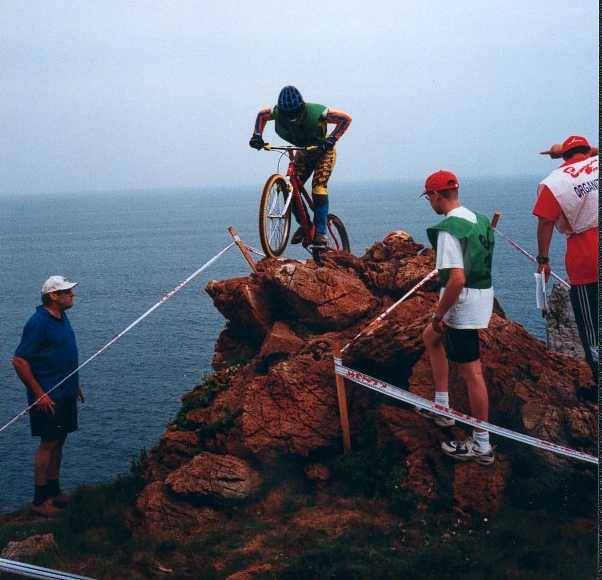RAI ARJONA, CAMPEON DE ESPAÑA EN LA CATEGORIA EXPERT - Monty 26